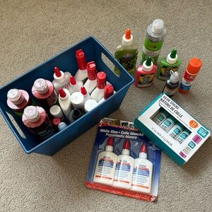 Huge Glue bundle (glue stick + glitter glue + brush glue)